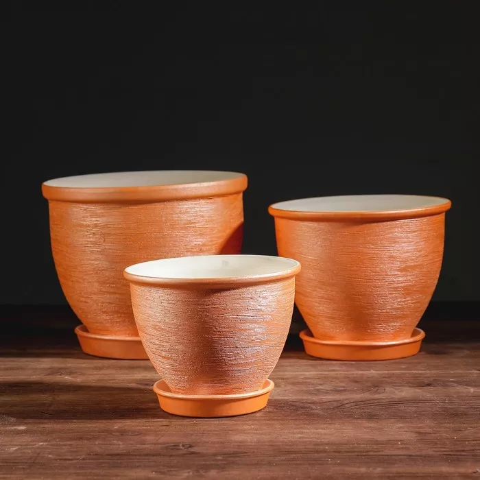 700-nw.jpg 700-nw.jpg